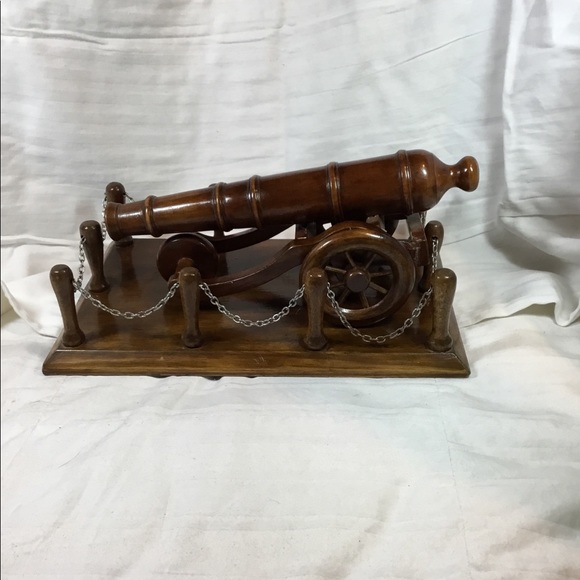 Wood carved cannon - Picture 3 of 4